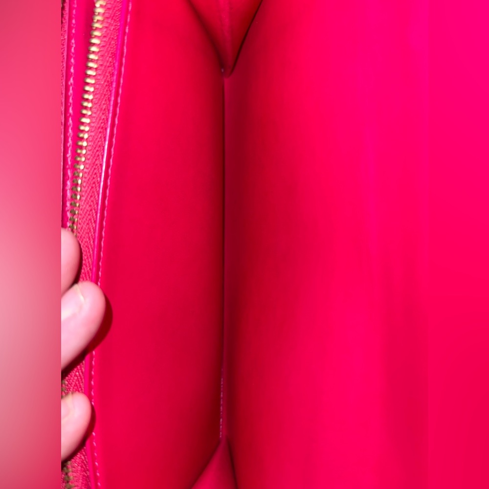 ULTRA RARE HTF LOUIS VUITTON Vernis Barbie Hot Pink Wallet - Picture 5 of 12